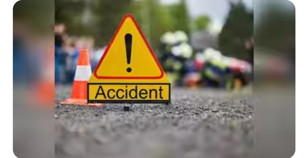 Bus hits tree; ex-Serviceman dead, 11 injured