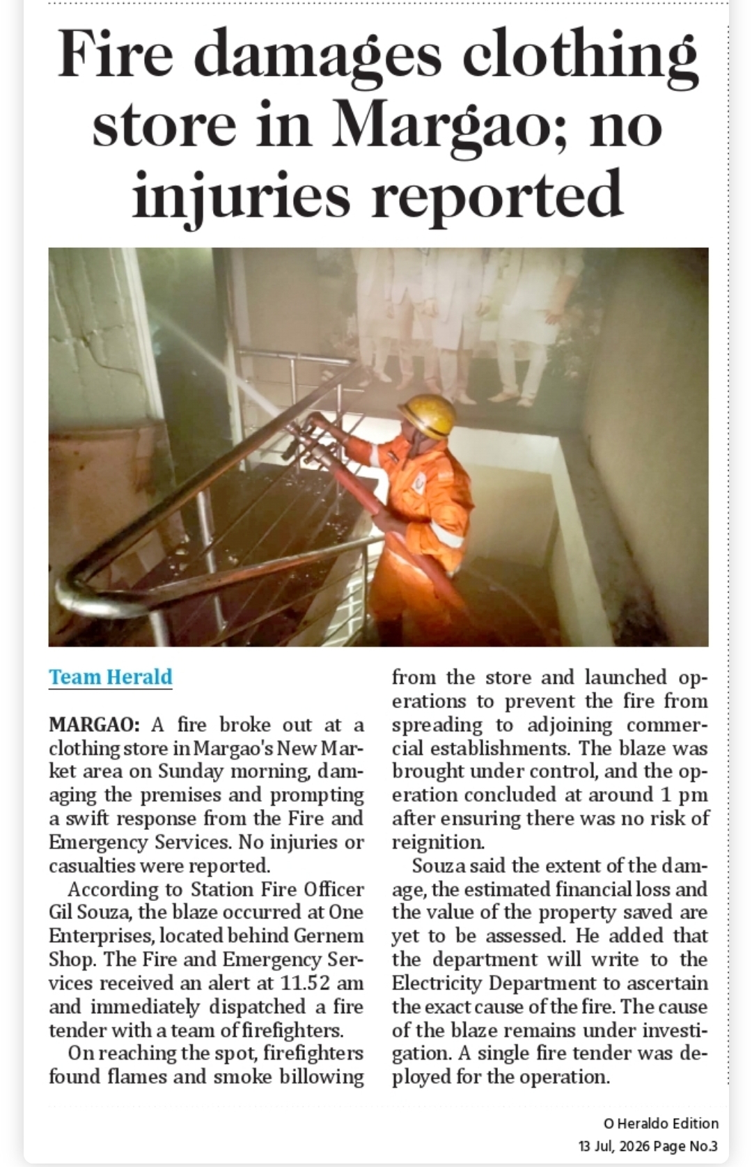 Fire damaģes store in   clothing reported Margao; n0 injuries