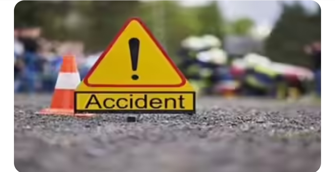 Man charred in car after expressway accident
