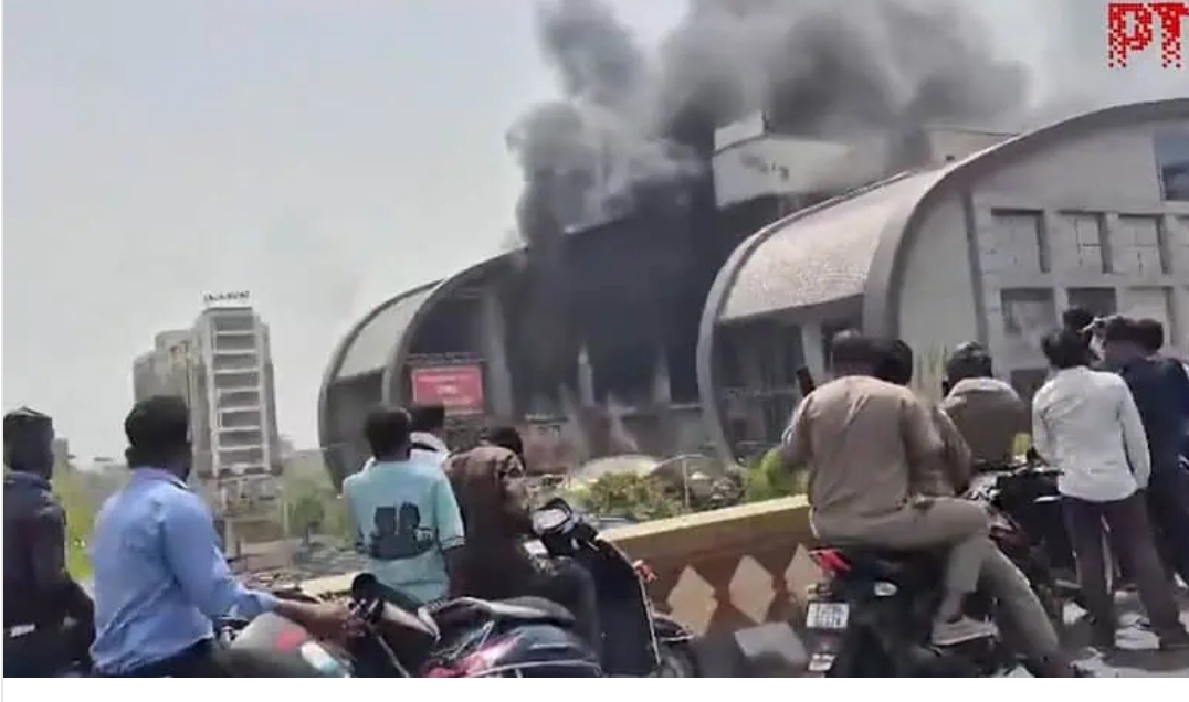 Massive fire breaks out at Kota’s City Mall