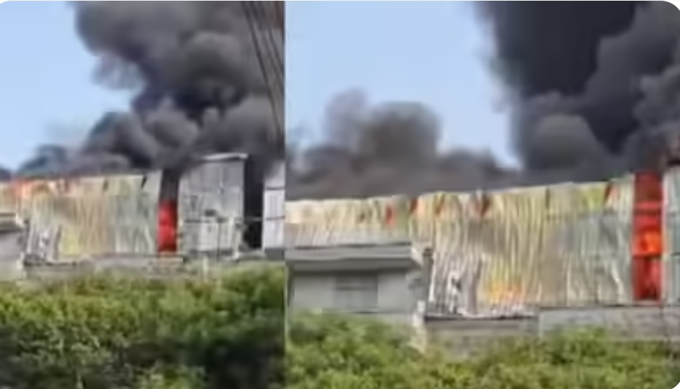 Massive fire engulfs electronics factory in Haryana's Kundli Industrial Area