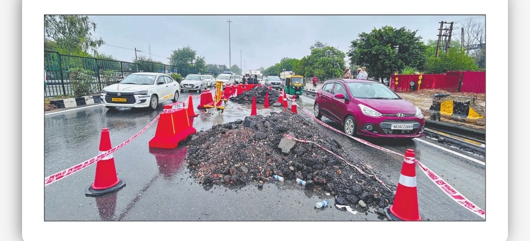 Traffic resumes on caved-in stretch of Delhi-Ggm E-way