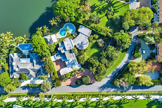 Massive Mansion for sale in Switzerland
