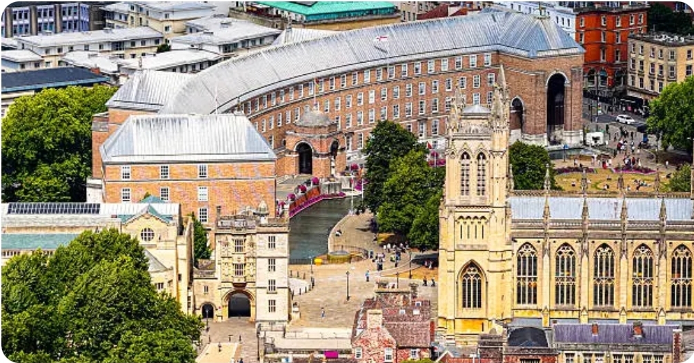 Bristol University Think Big Scholarship 2026 UK (Fully Funded)