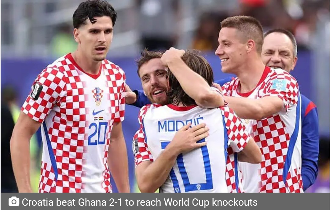 Croatia beat Ghana 2-1 to reach World Cup knockouts