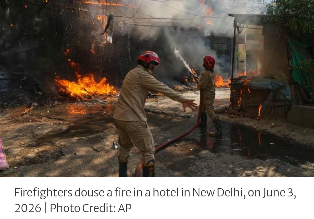 Fire breaks out at south Delhi restaurant; 10 killed