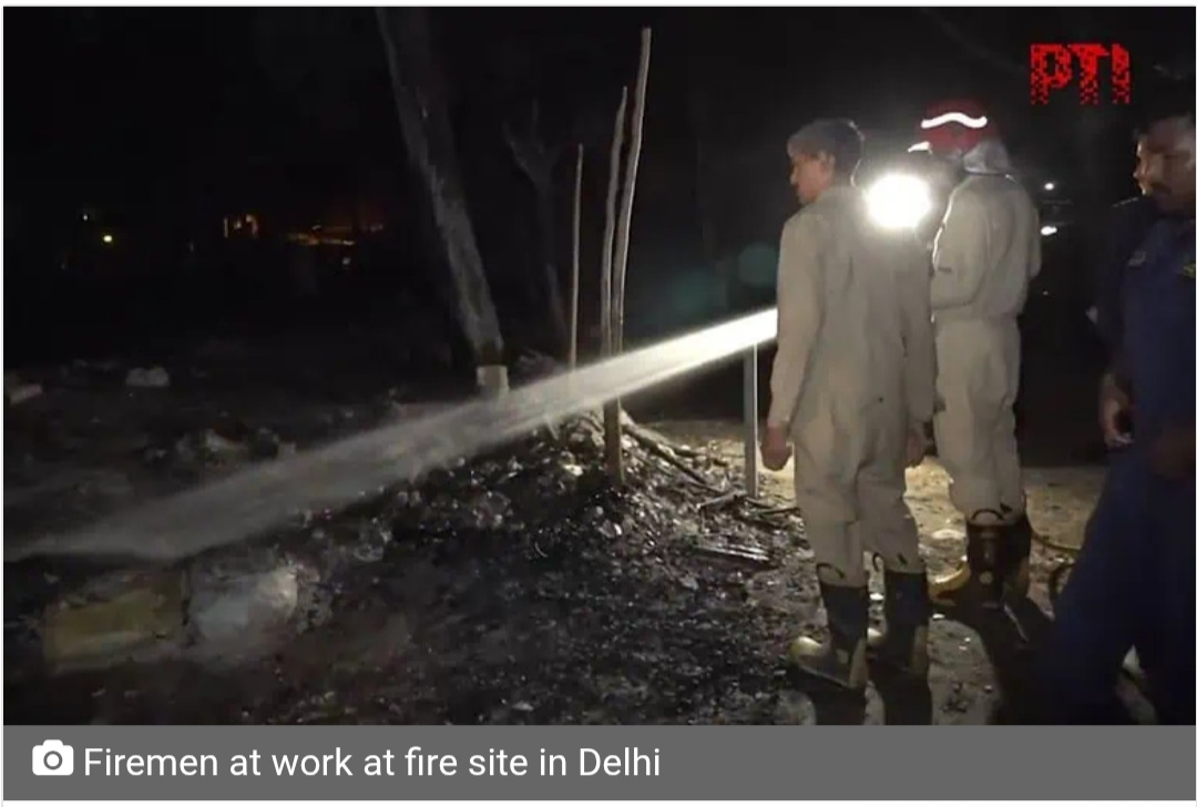 Fire engulfs over 100 jhuggies in Delhi; no casualties