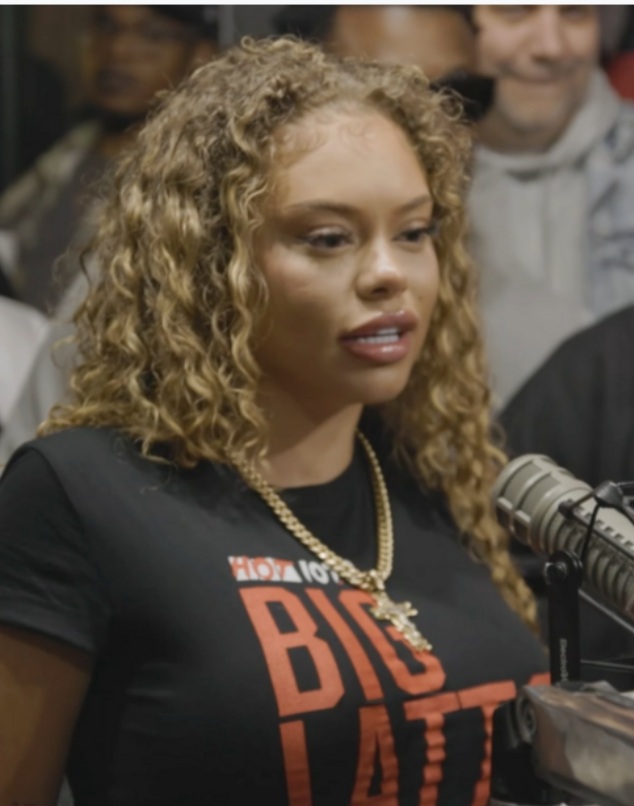 HAPPY BIRTHDAY TO Alyssa Michelle Stephens