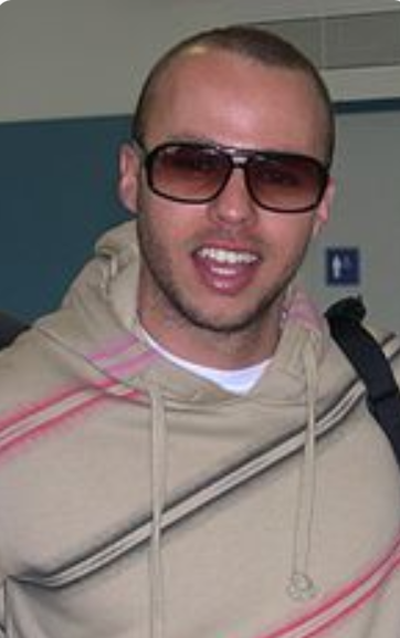 HAPPY BIRTHDAY TO MARLON ROIDETTE