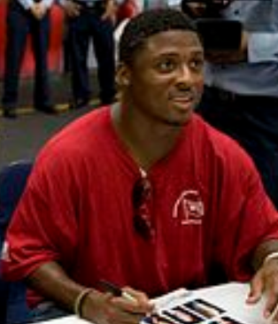 Happy Birthday to warrick Dunn