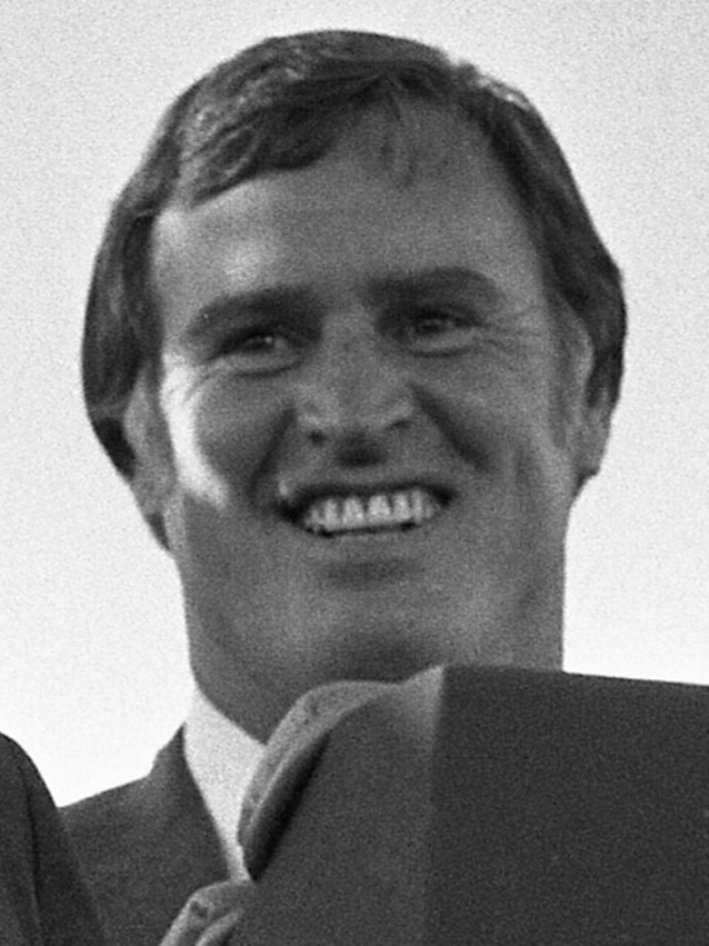 REMEMBERING Jim Stanley (American football) on his death anniversary