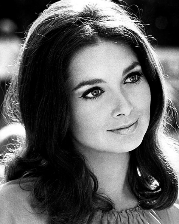 Remembering Suzanne Pleshette on his death anniversary