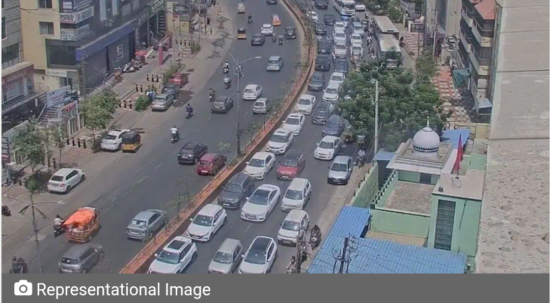 Traffic diversions on Hyderabad-Mumbai Highway from May 24