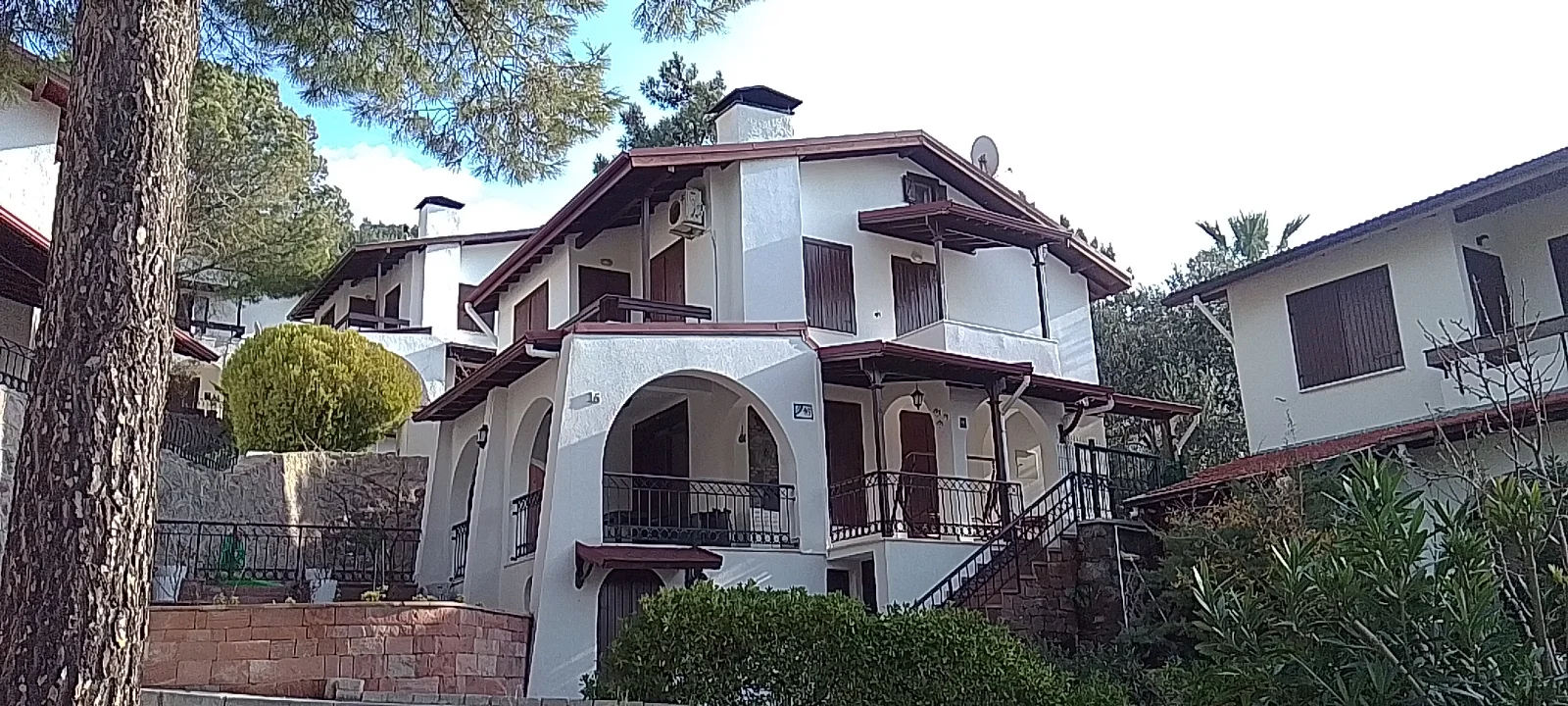 4 BEDROOM VILLA FOR SALE IN TURKEY