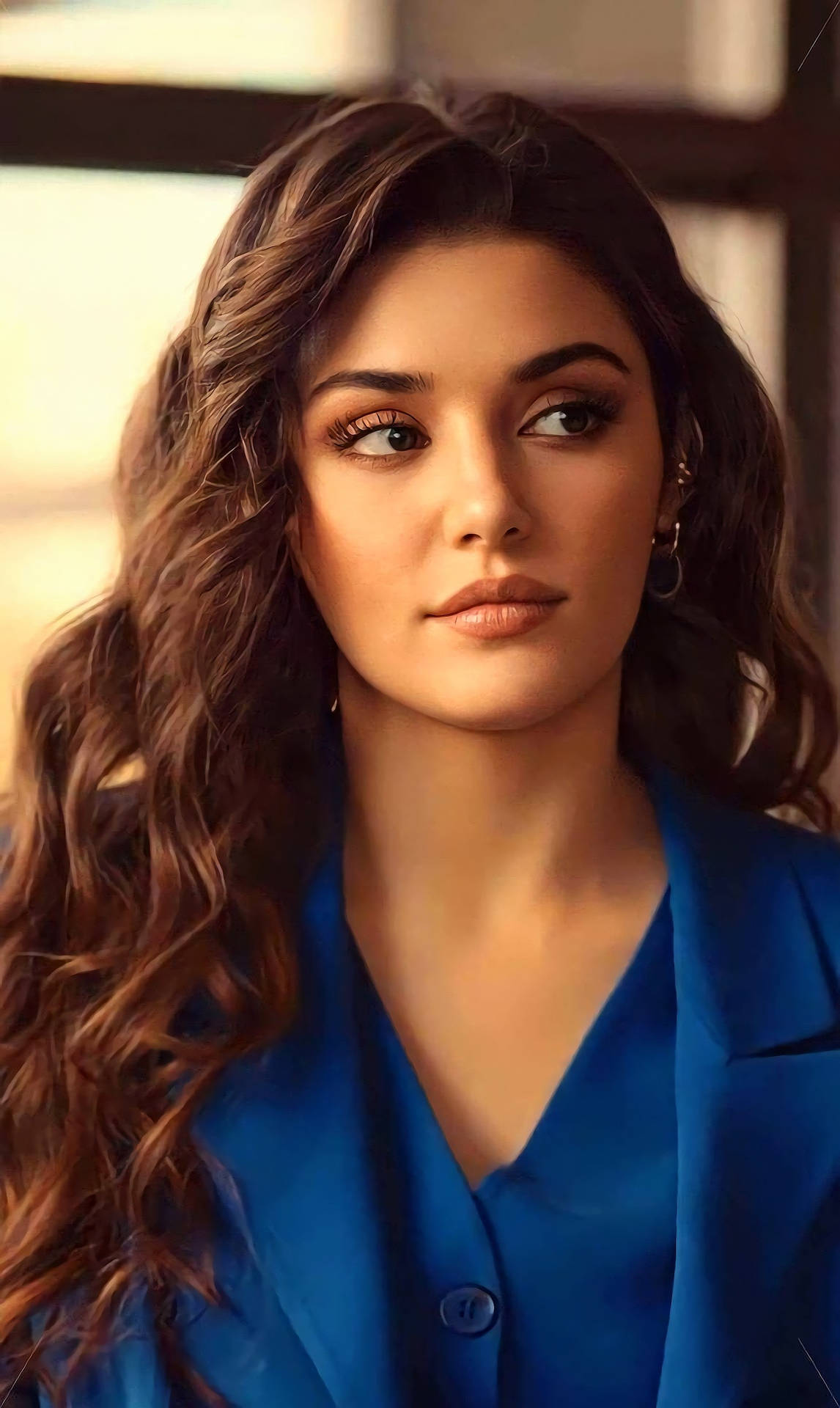 Birthday Wishes To Turkish actor Hande Erçel