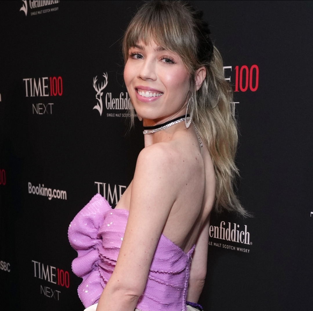 Happy birthday 🎂  📺 Jennette McCurdy (1992)