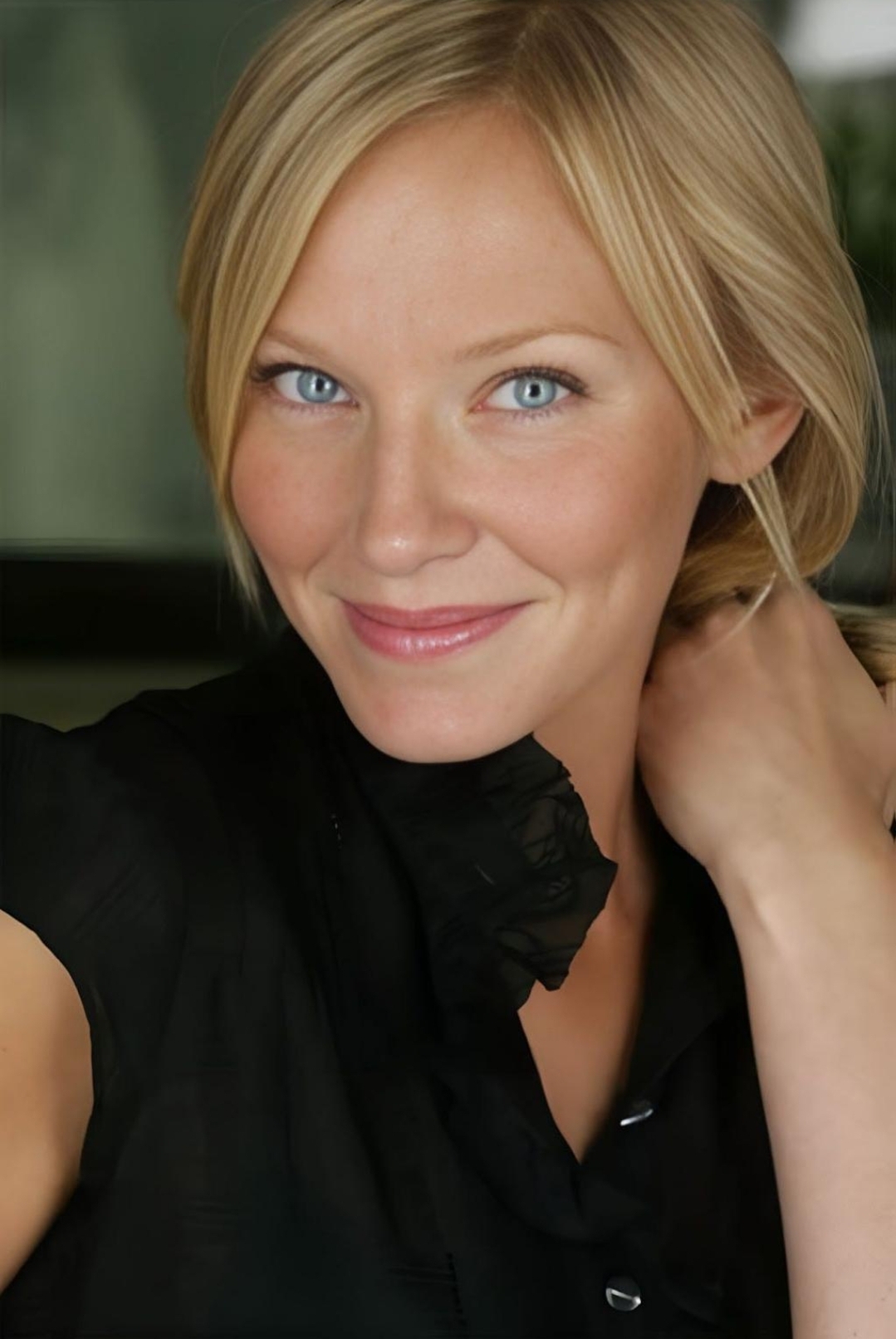 Happy birthday 🎂 🥳 📺 Kelli Giddish