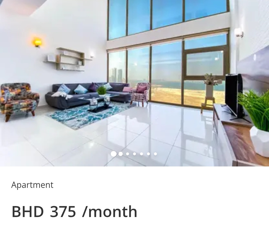 🌊 Sea-View Modern Duplex – Juffair