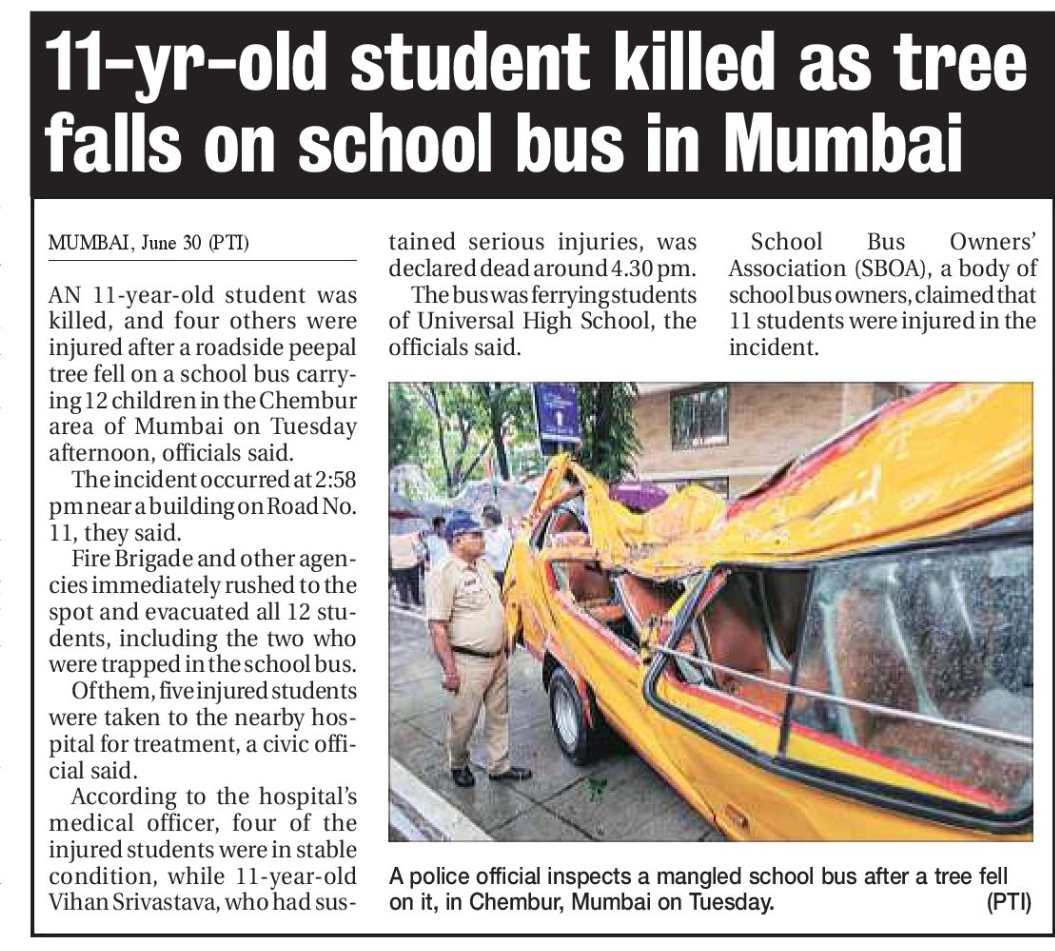 🌳 Tree Falls on School Bus in Mumbai