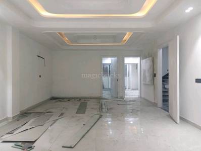 1.95 Cr ₹81,250/sqft 4 BHK Builder Floor For Sale in Greenfield Colony, Faridabad