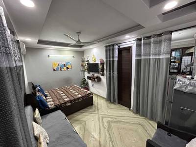 2.30 Cr ₹15,862/sqft 4 BHK Builder Floor For Sale in Siddhartha Extension, New Delhi
