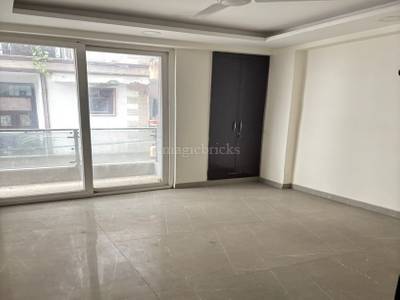 72.0 Lac ₹8,000/sqft Validate Market Price with  PropWorth 3 BHK Flat For Sale in Sultanpur, New Delhi