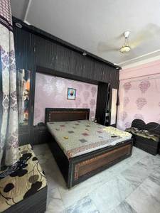 90.0 Lac ₹81,818/sqft Validate Market Price with  PropWorth 2 BHK Builder Floor For Sale in Geeta Colony, New Delhi