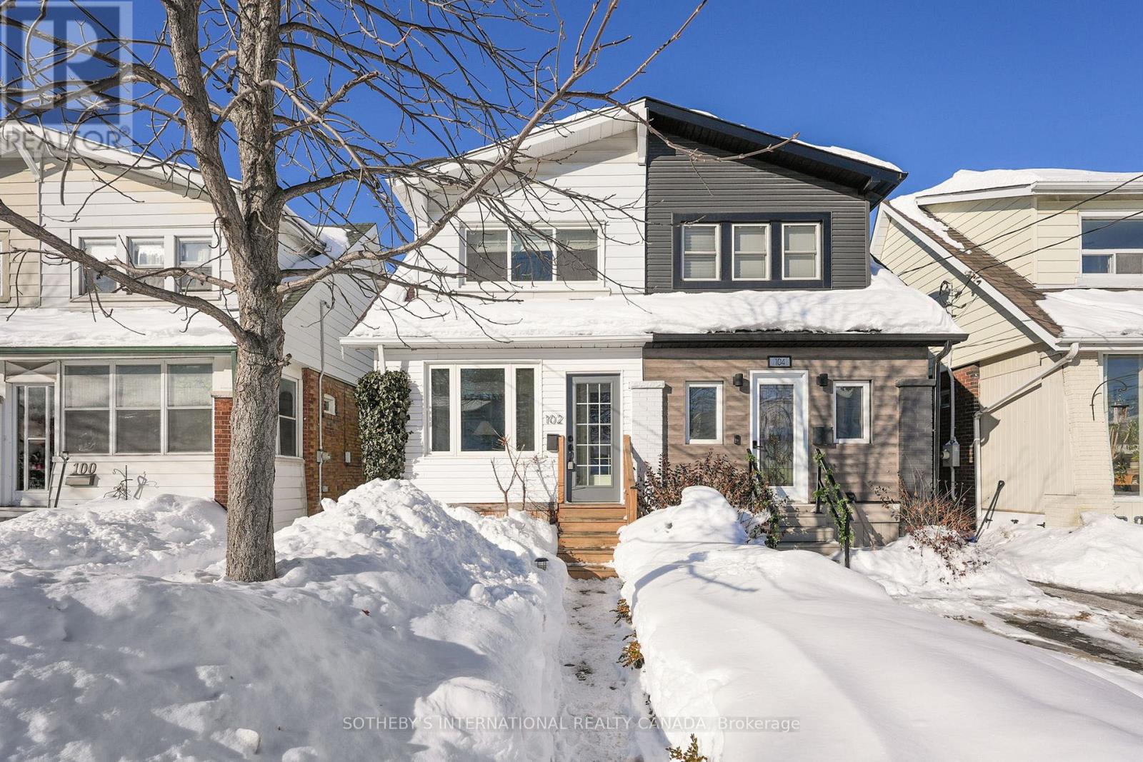 $995,000 102 MORTIMER AVENUE Toronto (Broadview North), Ontario M4K2A1