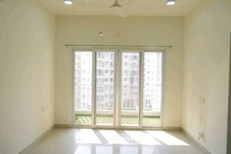 ₹59.5 Lac ₹7,727/sqft EMI - ₹ 28k|Can I afford it? 2 BHK Flat For Sale in SG Highway, Ahmedabad